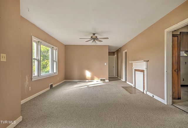 1185 Kingsport Highway, Greeneville, TN 37745