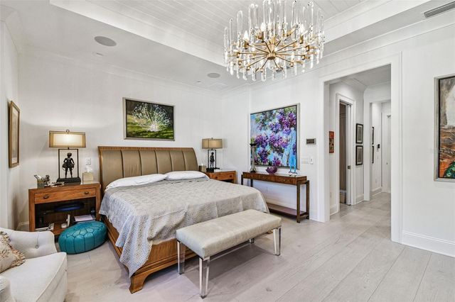 2915 W HARBOR VIEW AVENUE, Tampa, FL 33611