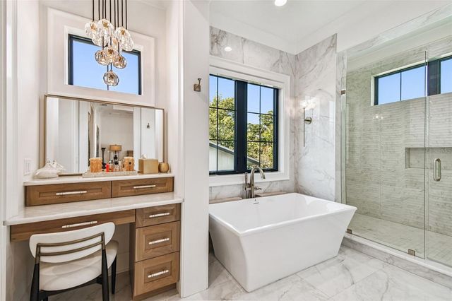 2915 W HARBOR VIEW AVENUE, Tampa, FL 33611