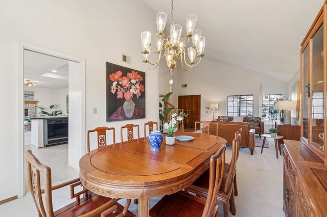 18 Applegate Way, Alameda, CA 94502