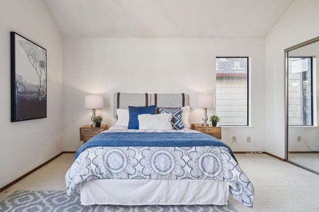 18 Applegate Way, Alameda, CA 94502