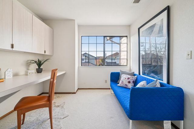 18 Applegate Way, Alameda, CA 94502