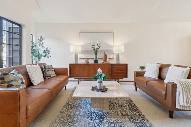 18 Applegate Way, Alameda, CA 94502