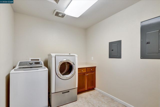 4007 Oak Knoll St, Antioch, CA 94509