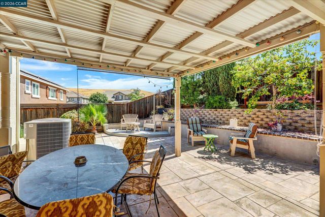 4007 Oak Knoll St, Antioch, CA 94509