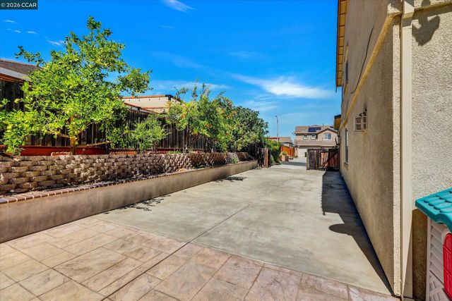 4007 Oak Knoll St, Antioch, CA 94509