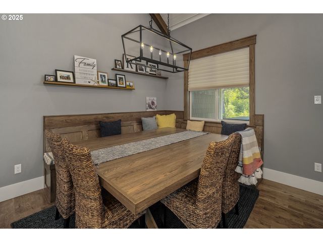 1830 Nw 47TH St, Lincoln City, OR 97367