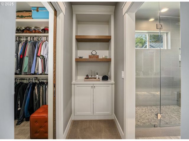 1830 Nw 47TH St, Lincoln City, OR 97367