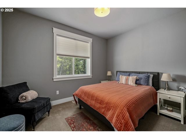 1830 Nw 47TH St, Lincoln City, OR 97367