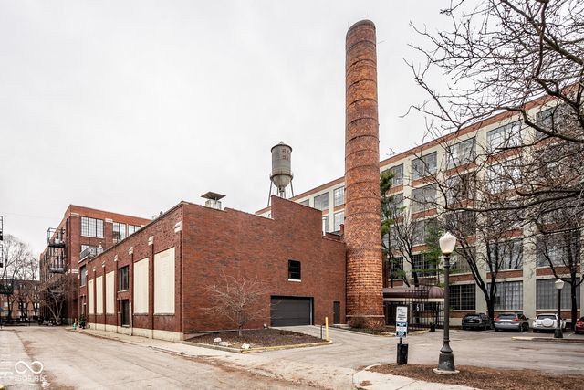 611 N Park Avenue 207, Indianapolis, IN 46204