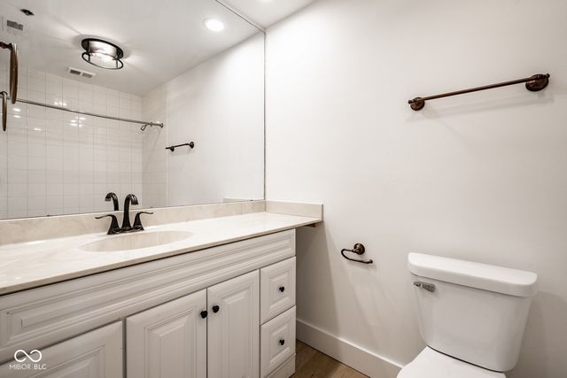 611 N Park Avenue 207, Indianapolis, IN 46204