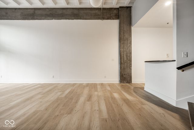 611 N Park Avenue 207, Indianapolis, IN 46204