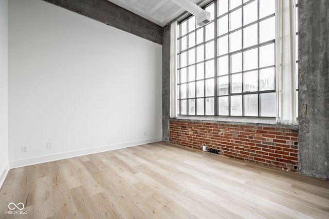 611 N Park Avenue 207, Indianapolis, IN 46204