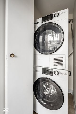 611 N Park Avenue 207, Indianapolis, IN 46204