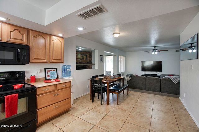 6109 W TIERRA BUENA Lane, Glendale, AZ 85306