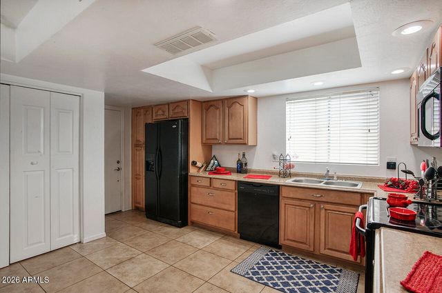 6109 W TIERRA BUENA Lane, Glendale, AZ 85306