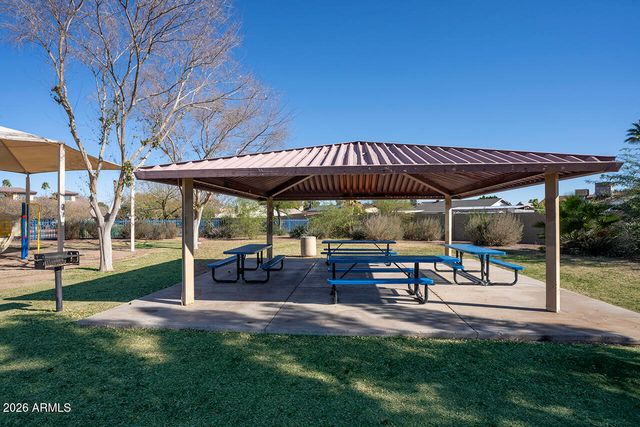 6109 W TIERRA BUENA Lane, Glendale, AZ 85306