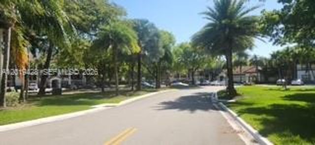 610 S Park Rd 26-1, Hollywood, FL 33014