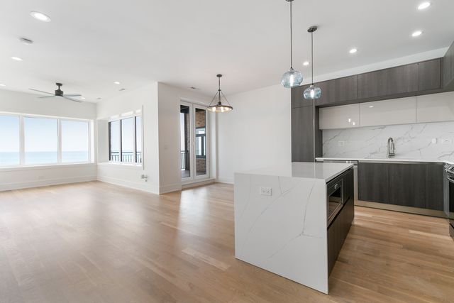 7729 N EASTLAKE Terrace 2N, Chicago, IL 60626