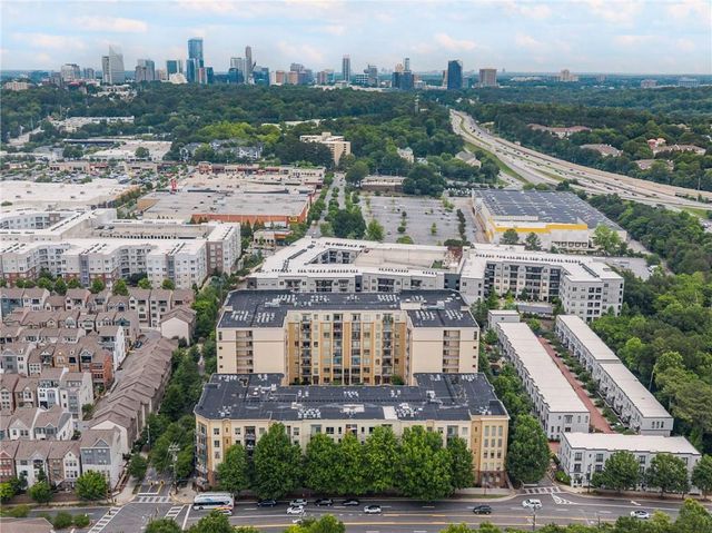 711 Cosmopolitan Drive NE 300, Atlanta, GA 30324