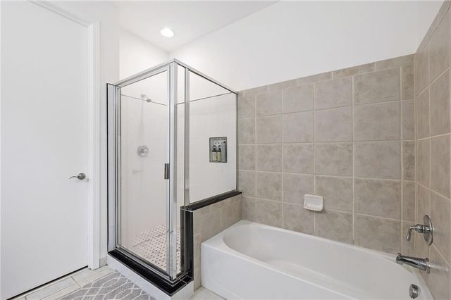 711 Cosmopolitan Drive NE 300, Atlanta, GA 30324
