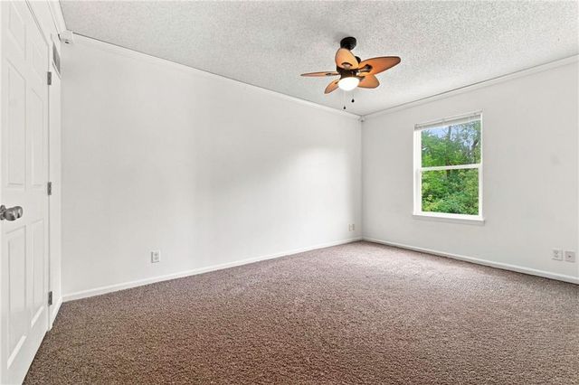 611 Timber Crest Court, Raymore, MO 64083