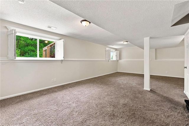 611 Timber Crest Court, Raymore, MO 64083