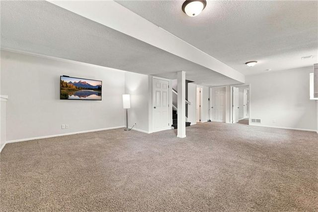 611 Timber Crest Court, Raymore, MO 64083