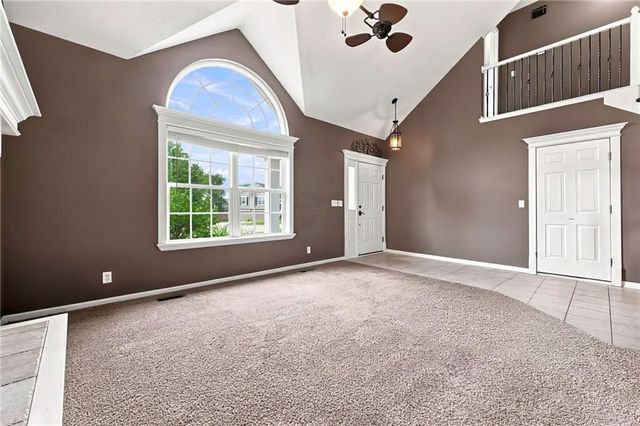 611 Timber Crest Court, Raymore, MO 64083