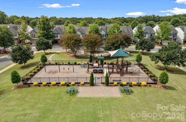 2219 Whitford Lane, Charlotte, NC 28210