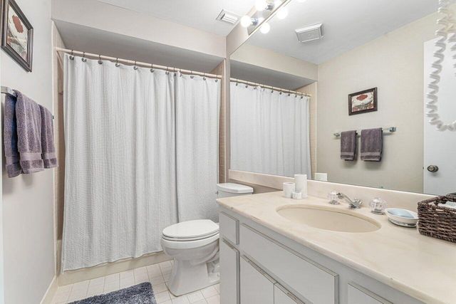 539 Club Drive, Palm Beach Gardens, FL 33418