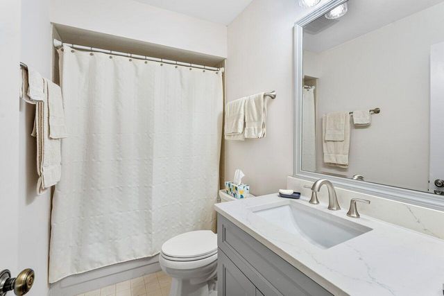 539 Club Drive, Palm Beach Gardens, FL 33418