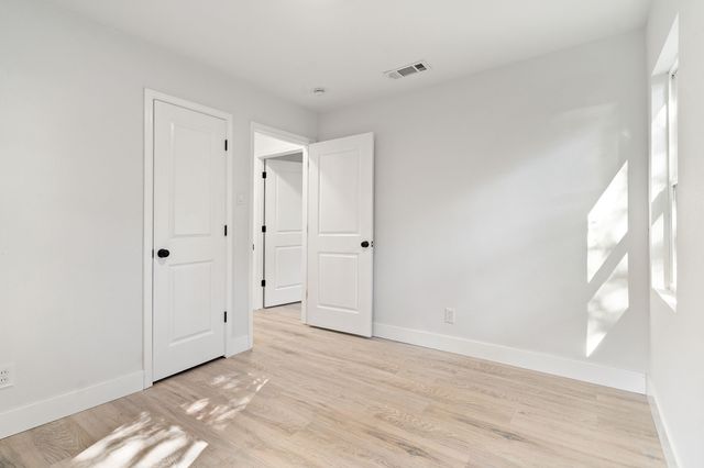 1604 Arbor, Arlington, TX 76010