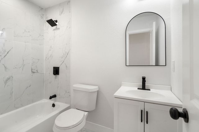 1604 Arbor, Arlington, TX 76010