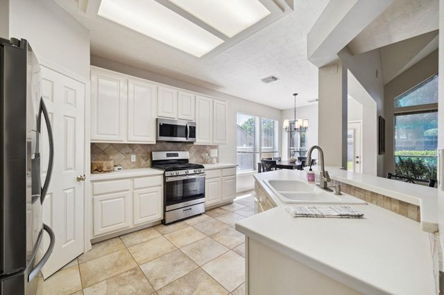 19706 Water Point Trail, Kingwood, TX 77346