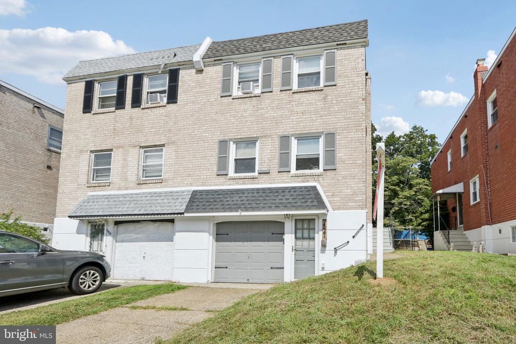 7521 VALLEY AVE, Philadelphia, PA 19128