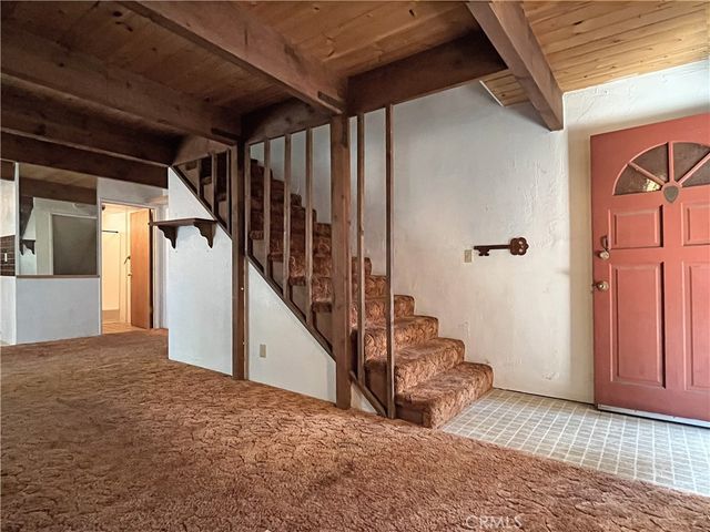 186 Kern Avenue, Sugarloaf, CA 92386