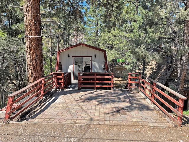 186 Kern Avenue, Sugarloaf, CA 92386
