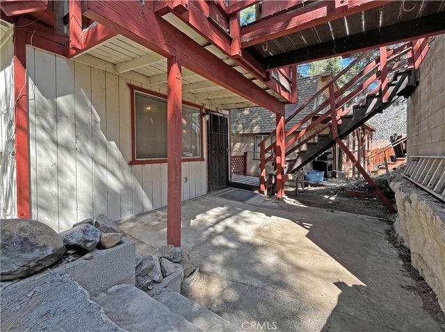 186 Kern Avenue, Sugarloaf, CA 92386