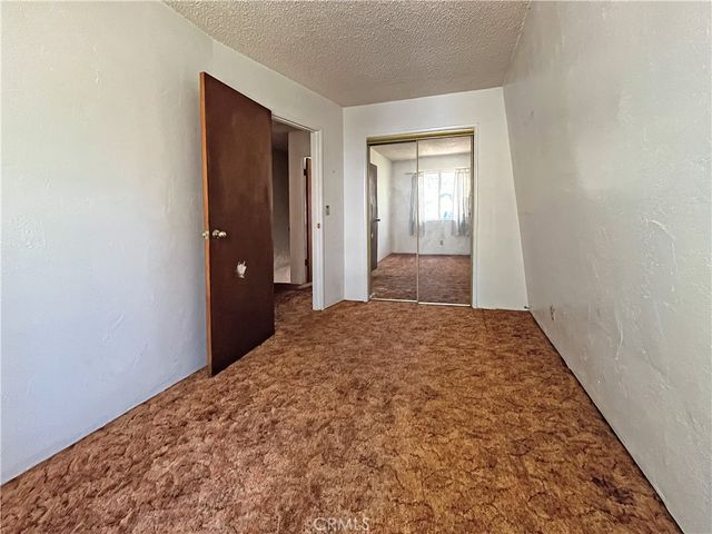 186 Kern Avenue, Sugarloaf, CA 92386