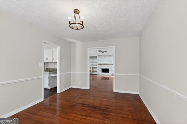 879 Lost Creek Circle, Stone Mountain, GA 30088