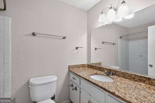 879 Lost Creek Circle, Stone Mountain, GA 30088