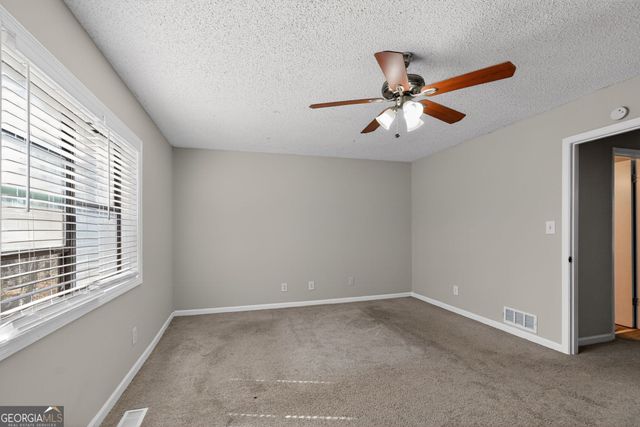 879 Lost Creek Circle, Stone Mountain, GA 30088