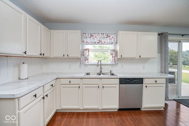 5815 Skyward Lane, Indianapolis, IN 46234