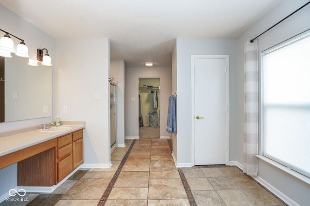 5815 Skyward Lane, Indianapolis, IN 46234