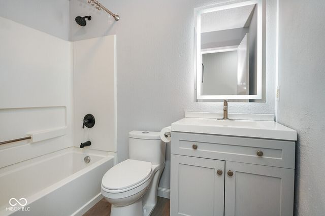 5815 Skyward Lane, Indianapolis, IN 46234