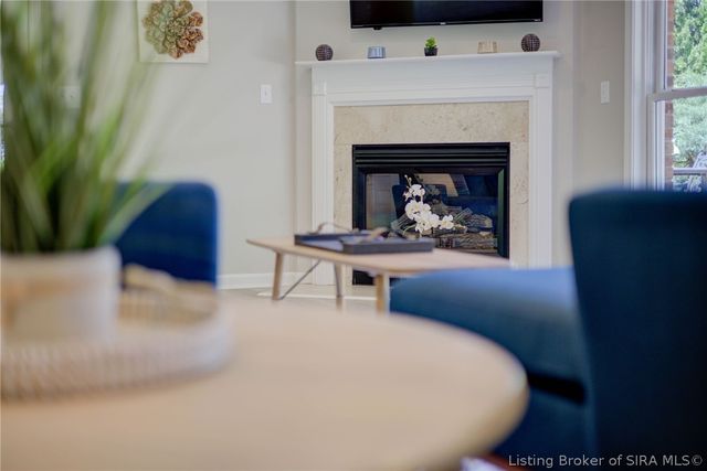 3406 Evergreen Circle, Jeffersonville, IN 47130