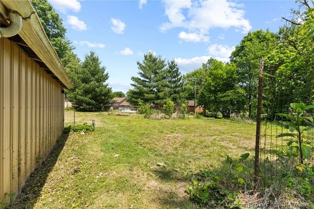 3406 Evergreen Circle, Jeffersonville, IN 47130