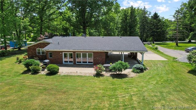 3406 Evergreen Circle, Jeffersonville, IN 47130
