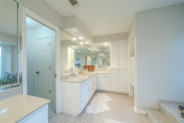 7013 Battle Creek Road, Fort Worth, TX 76116